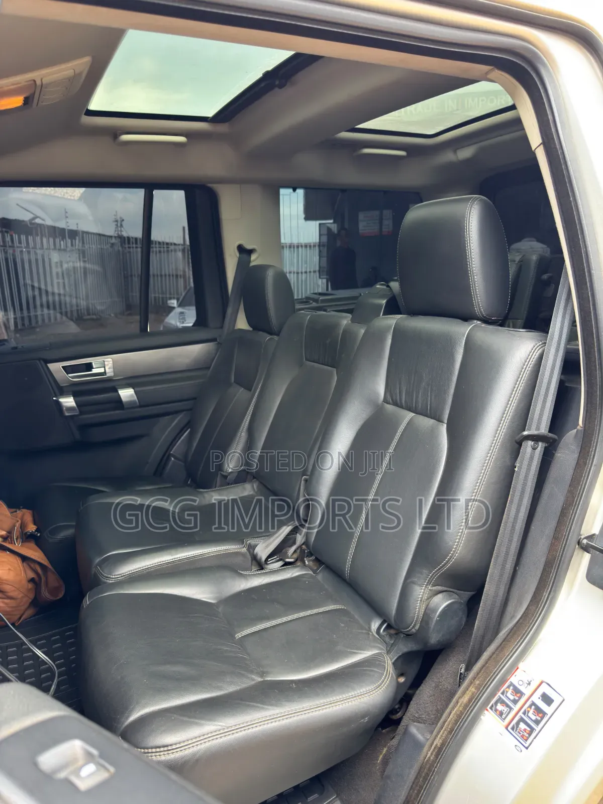Land Rover Discovery 2015 Silver