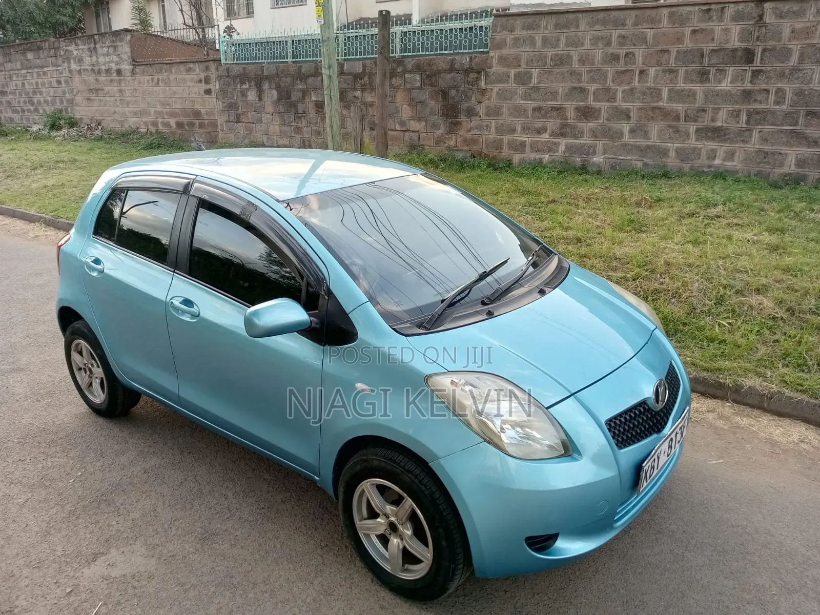 Toyota Vitz 2007 Blue
