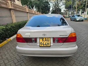 Toyota Corolla 2000 Beige