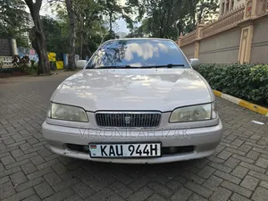 Toyota Corolla 2000 Beige