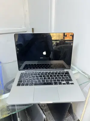 Laptop Apple MacBook Pro 8GB Intel Core i5 SSD 256GB