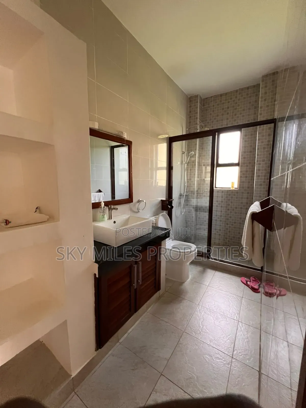 Furnished 3bdrm Maisonette in Pazuri Estate, Vipingo for sale