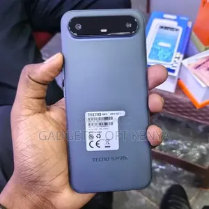 New Tecno Spark Slim 256 GB Black