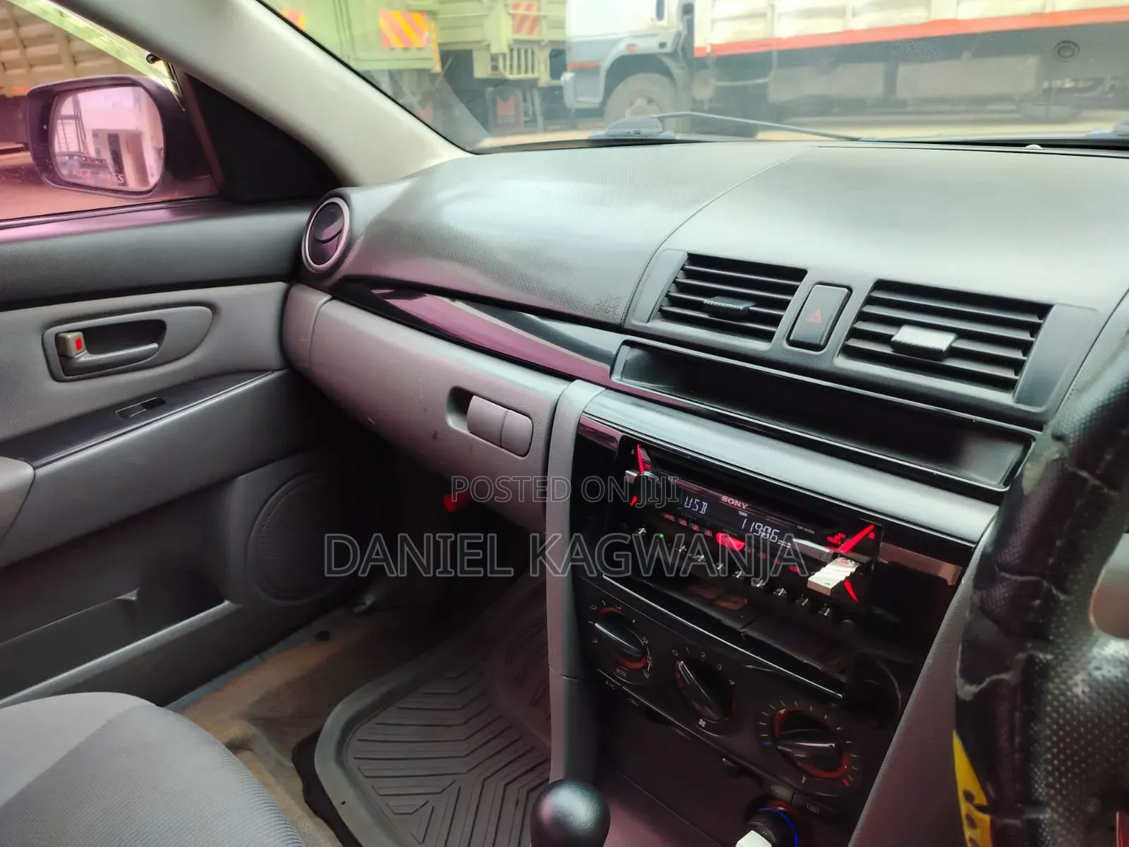 Mazda Axela 2008 White