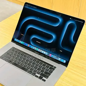 Laptop Apple MacBook Pro 2019 16GB Intel Core i7 SSD 512GB