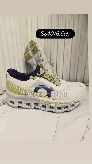 King's Shoe Collections