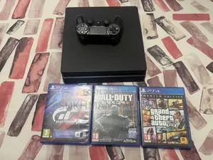 Ps4 Slim + 3 Games