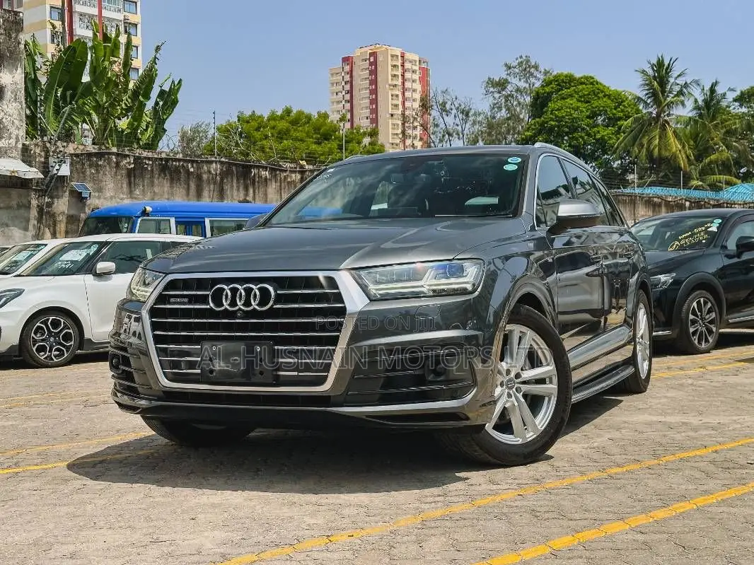 Audi Q7 3.0T Premium AWD quattro 2018 Gray