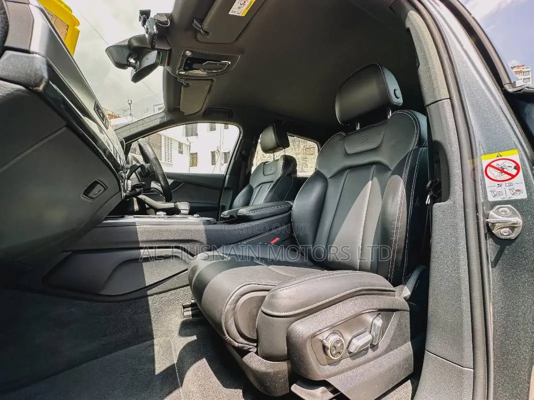 Audi Q7 3.0T Premium AWD quattro 2018 Gray