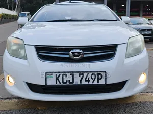 Toyota Corolla Fielder 2010 White