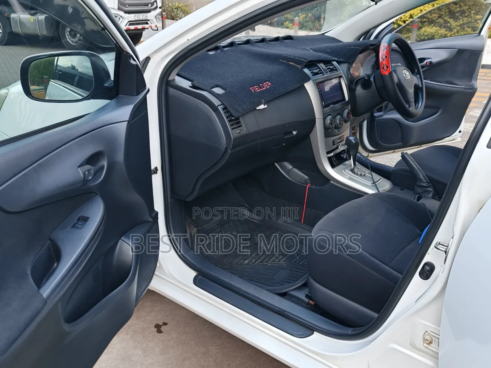 Toyota Corolla Fielder 2010 White