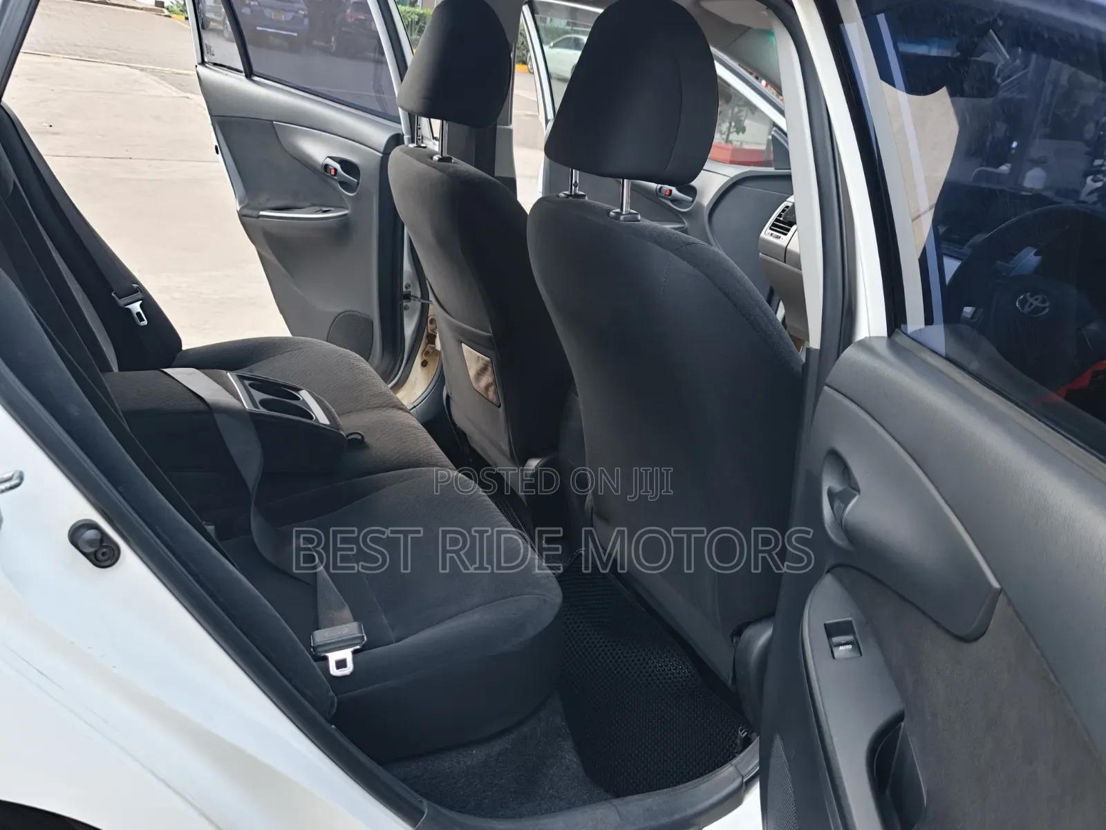 Toyota Corolla Fielder 2010 White