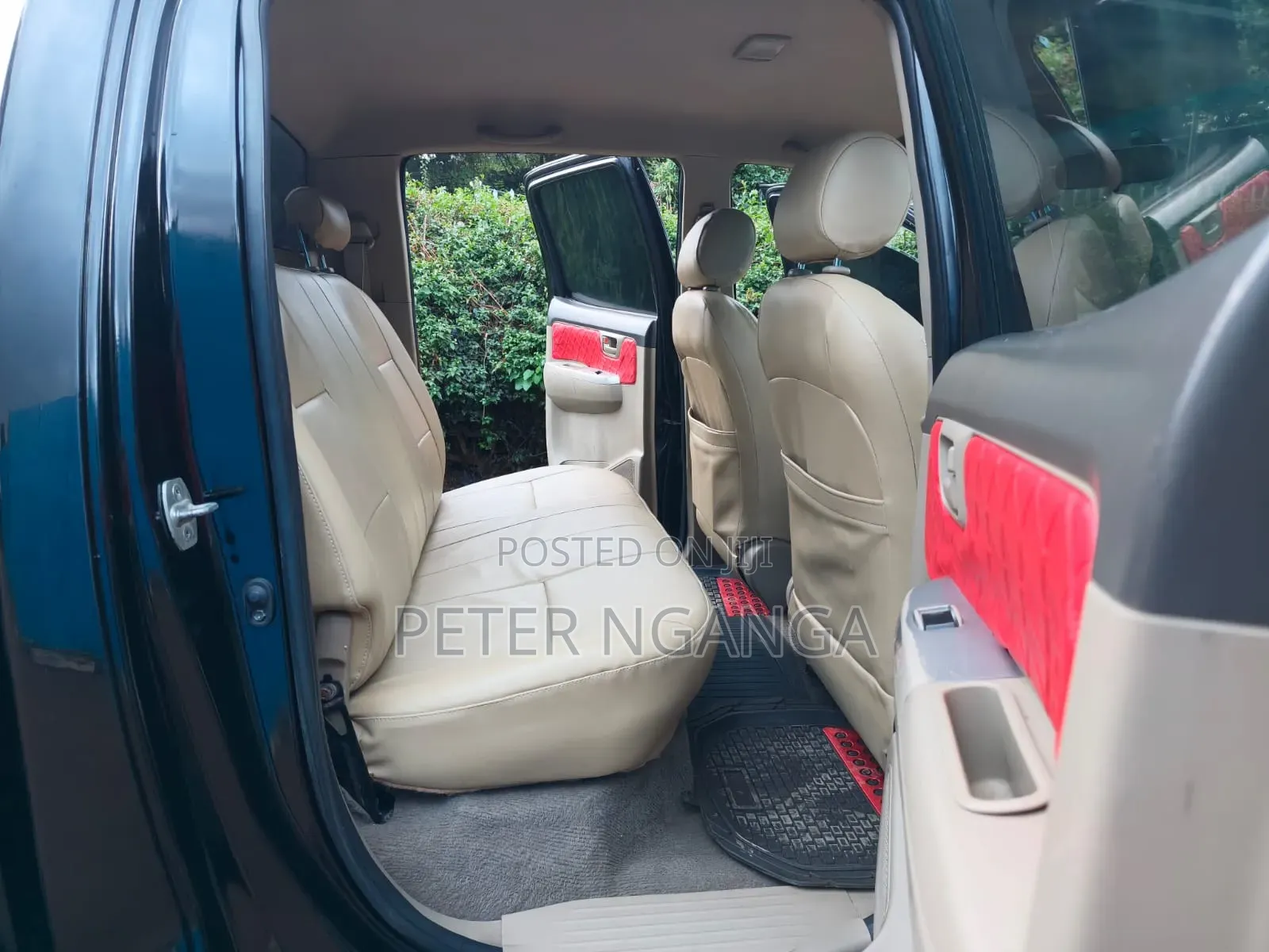 Toyota Hilux 2012 Matt Black