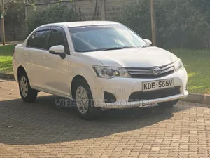 Toyota Axio 2015