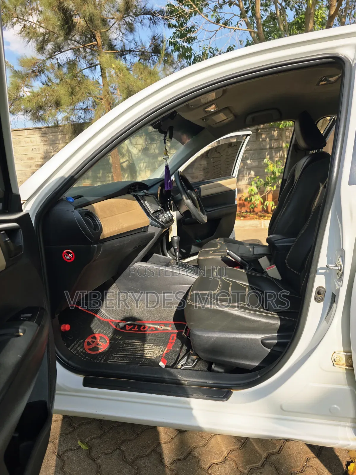 Toyota Axio 2015