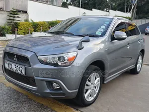Mitsubishi RVR 2.0 2011 Gray