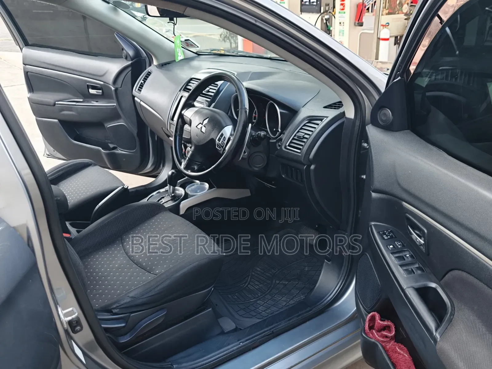 Mitsubishi RVR 2.0 2011 Gray