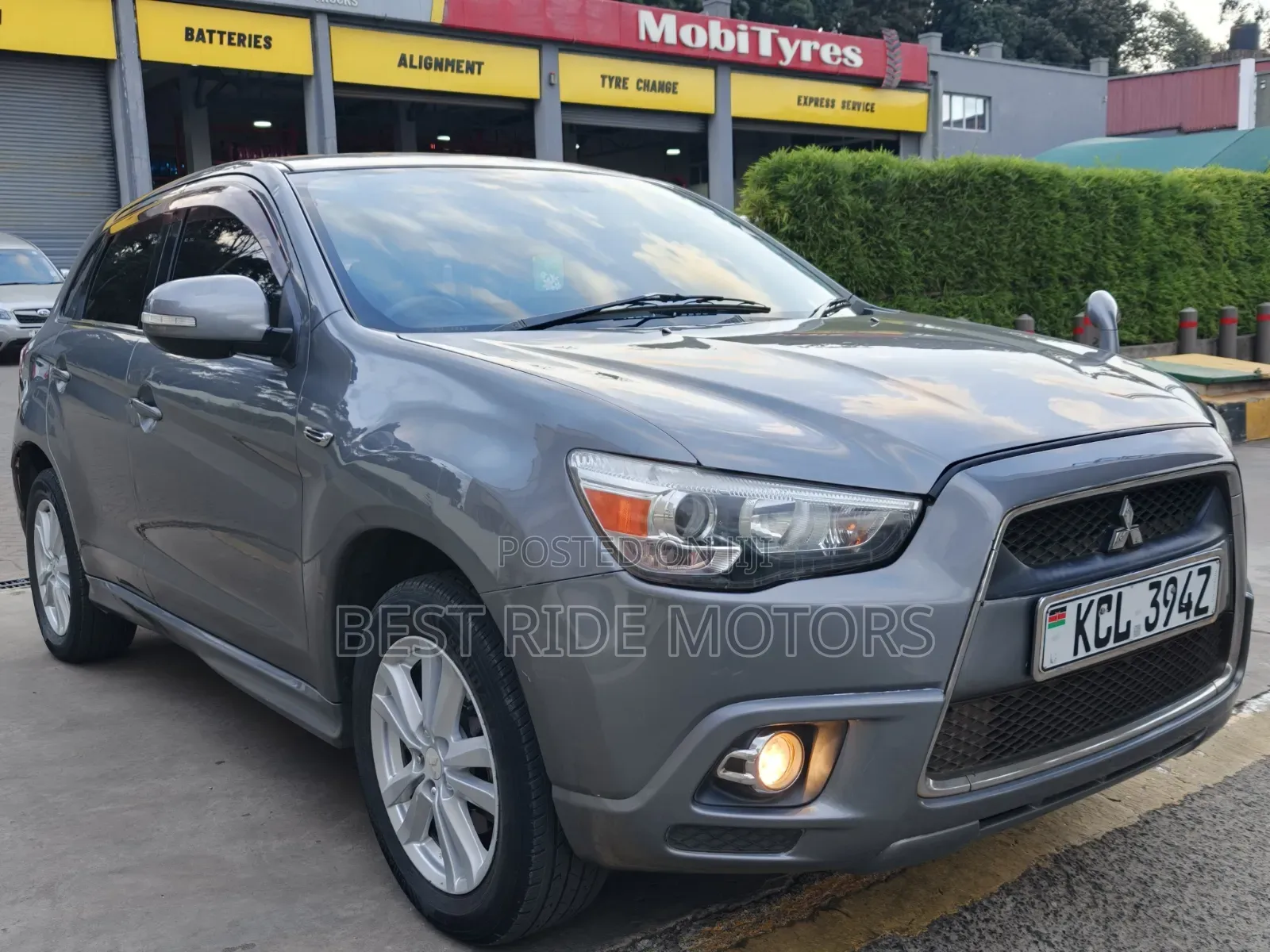 Mitsubishi RVR 2.0 2011 Gray