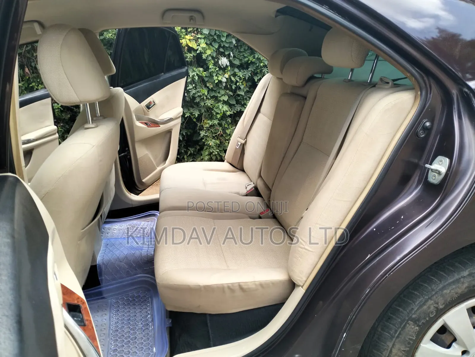 Toyota Allion 2014 Maroon