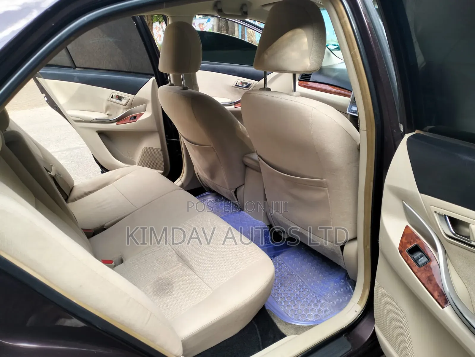 Toyota Allion 2014 Maroon