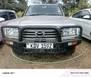 Toyota Land Cruiser 2005 Silver