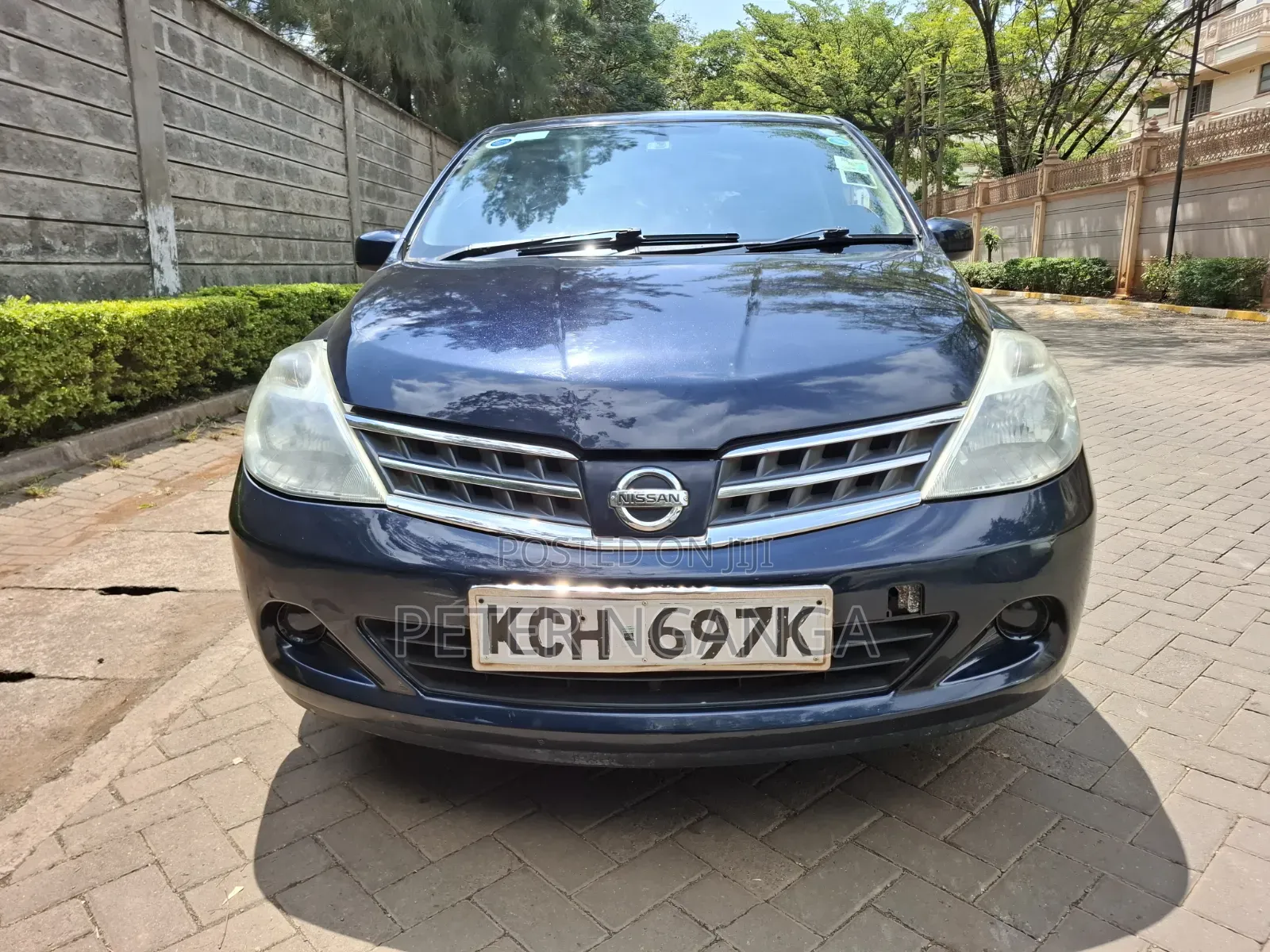 Nissan Tiida 2009 Blue