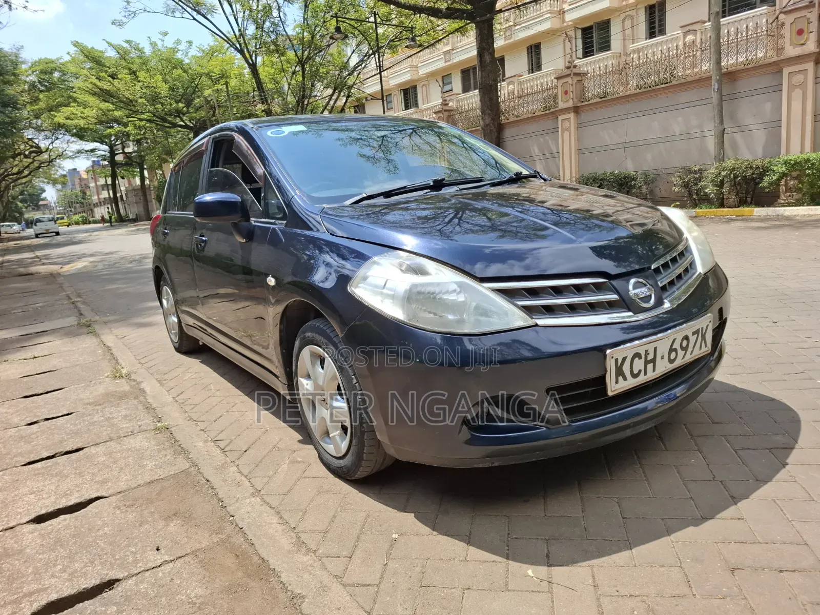 Nissan Tiida 2009 Blue