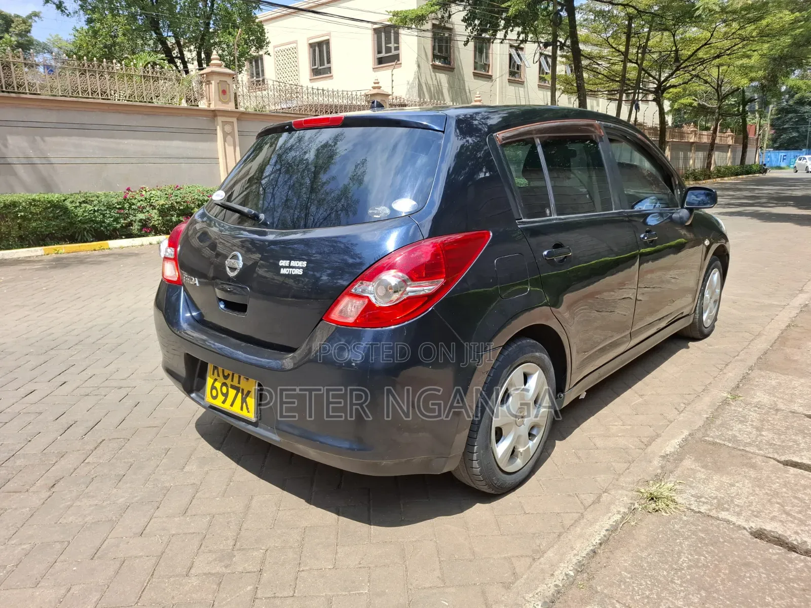 Nissan Tiida 2009 Blue