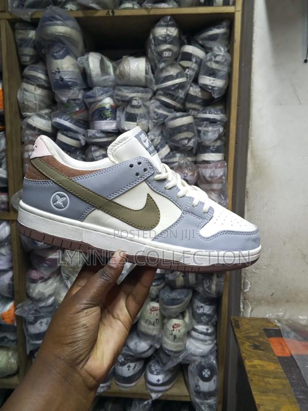 Nike Sb Dunks Unisex Sneakers