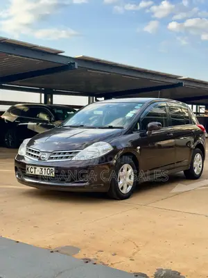 Nissan Tiida 2012 Burgundy