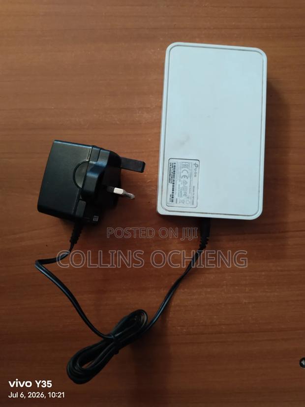 Mikrotik and Tp Link Switch. - thumbnail 2