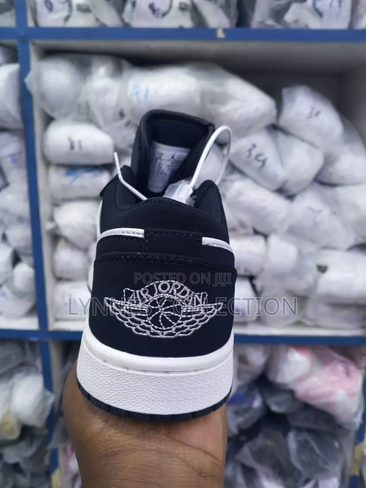 Nike Jordan 1 Suede Black White