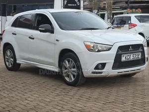Mitsubishi RVR 2.0 2011 Pearl