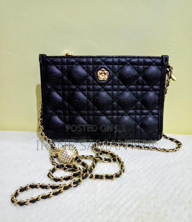 Selling Leather Bags - thumbnail 7