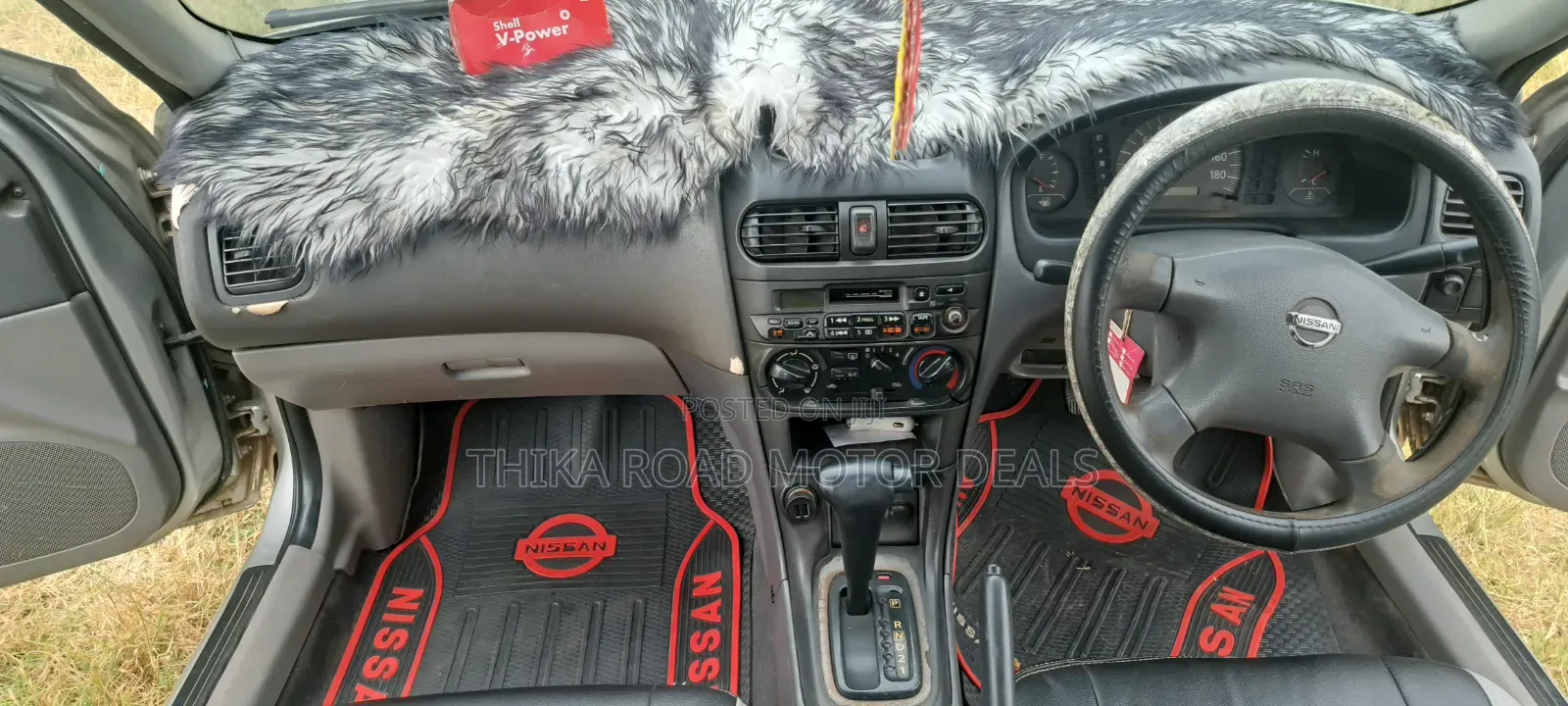 Nissan Sunny 2005 Silver