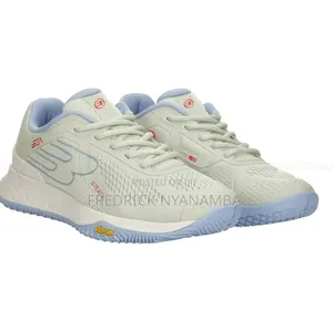 Canvas and Sportshoes All Sizes
