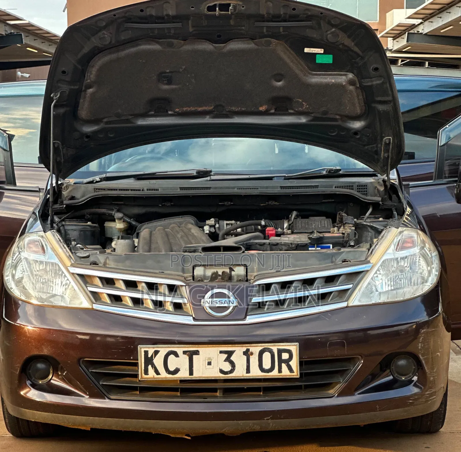 Nissan Tiida 2012 Burgundy