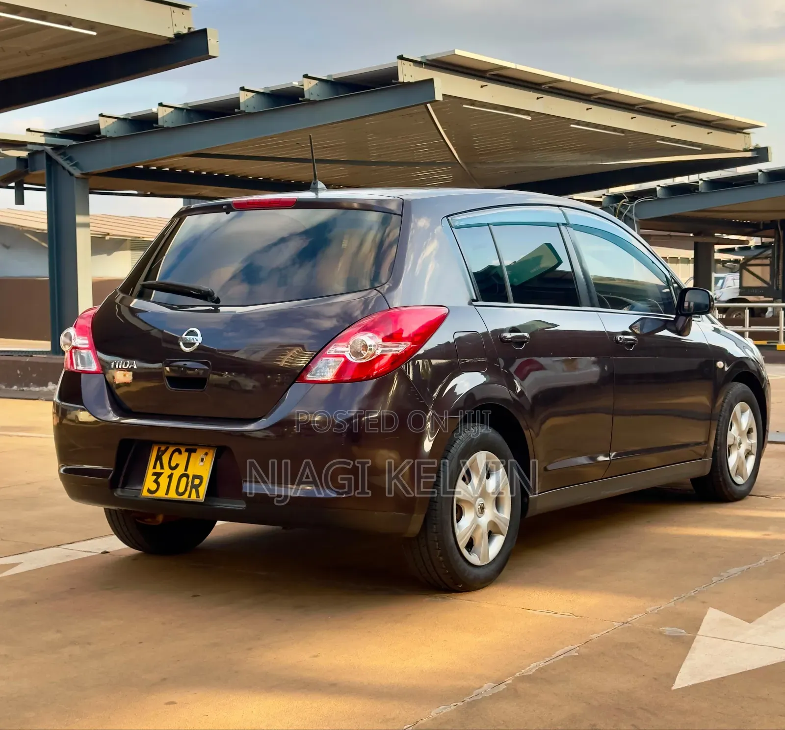 Nissan Tiida 2012 Burgundy