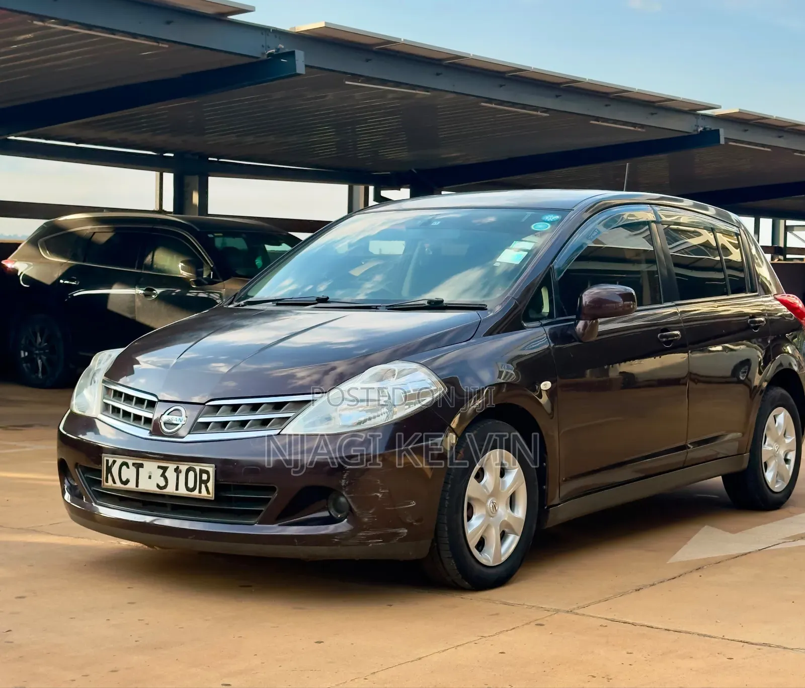 Nissan Tiida 2012 Burgundy