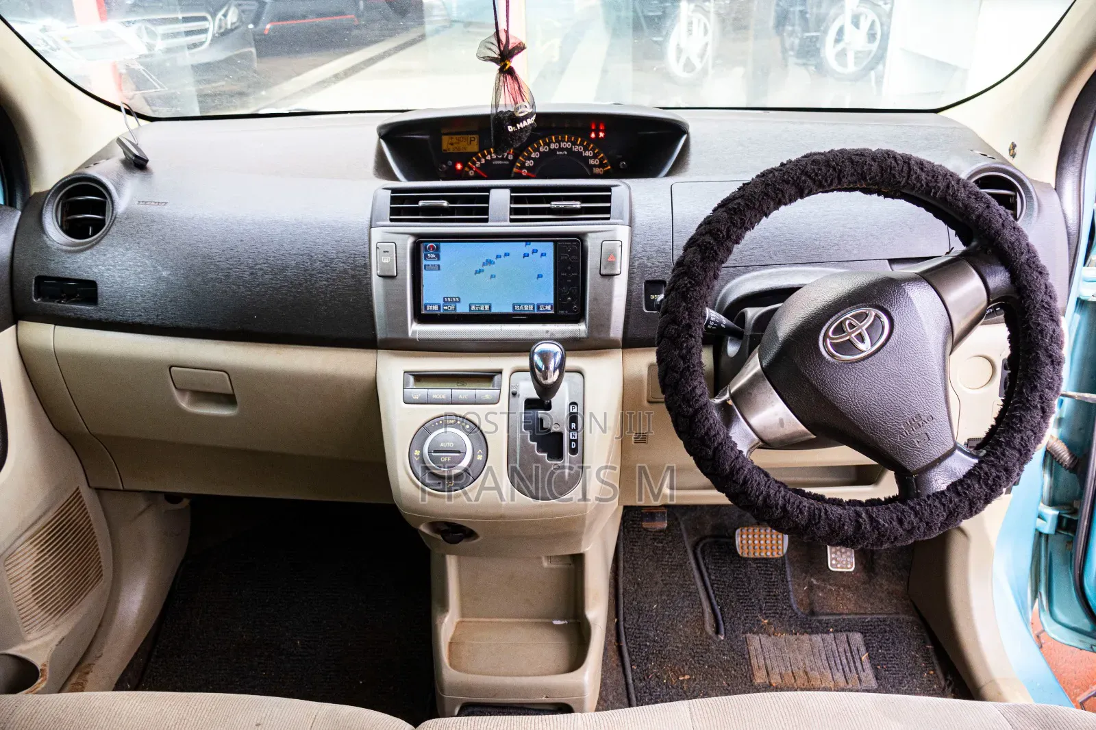 Toyota Passo Sette 2009 Blue