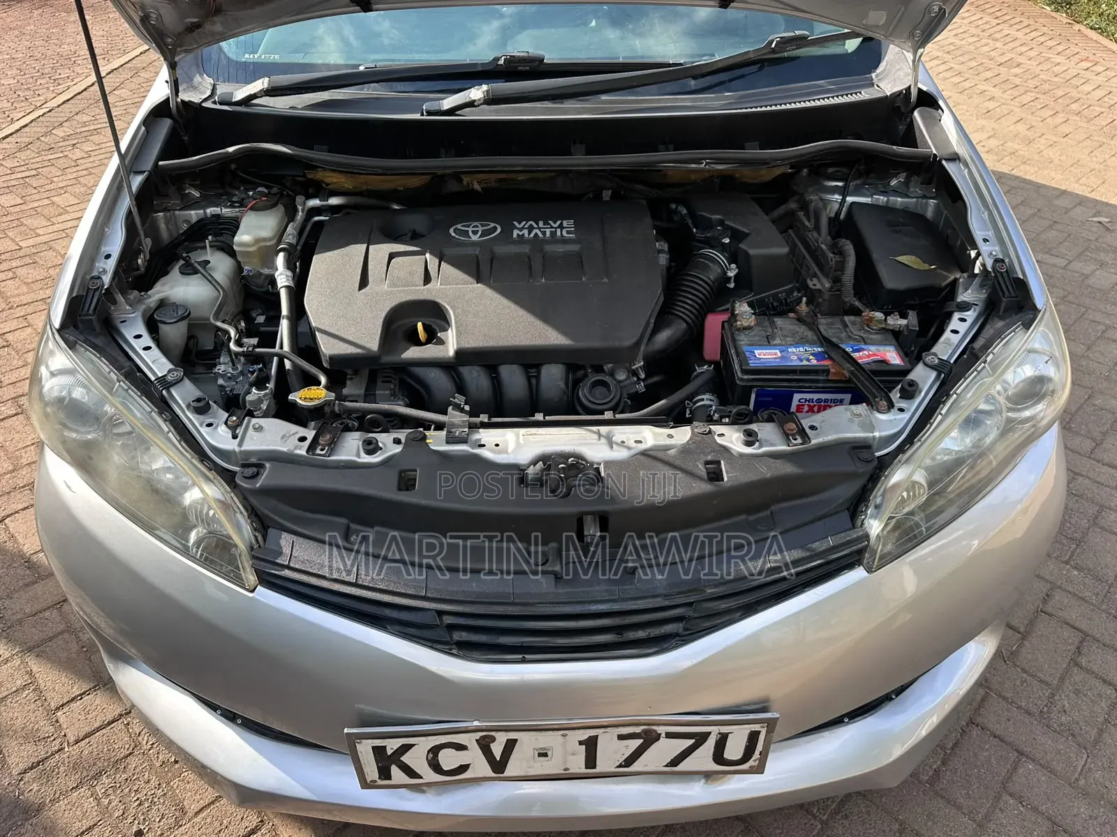 Toyota Wish 2012 Silver