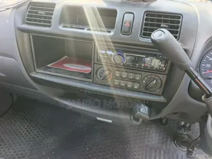 Mazda Bongo 2020 Green
