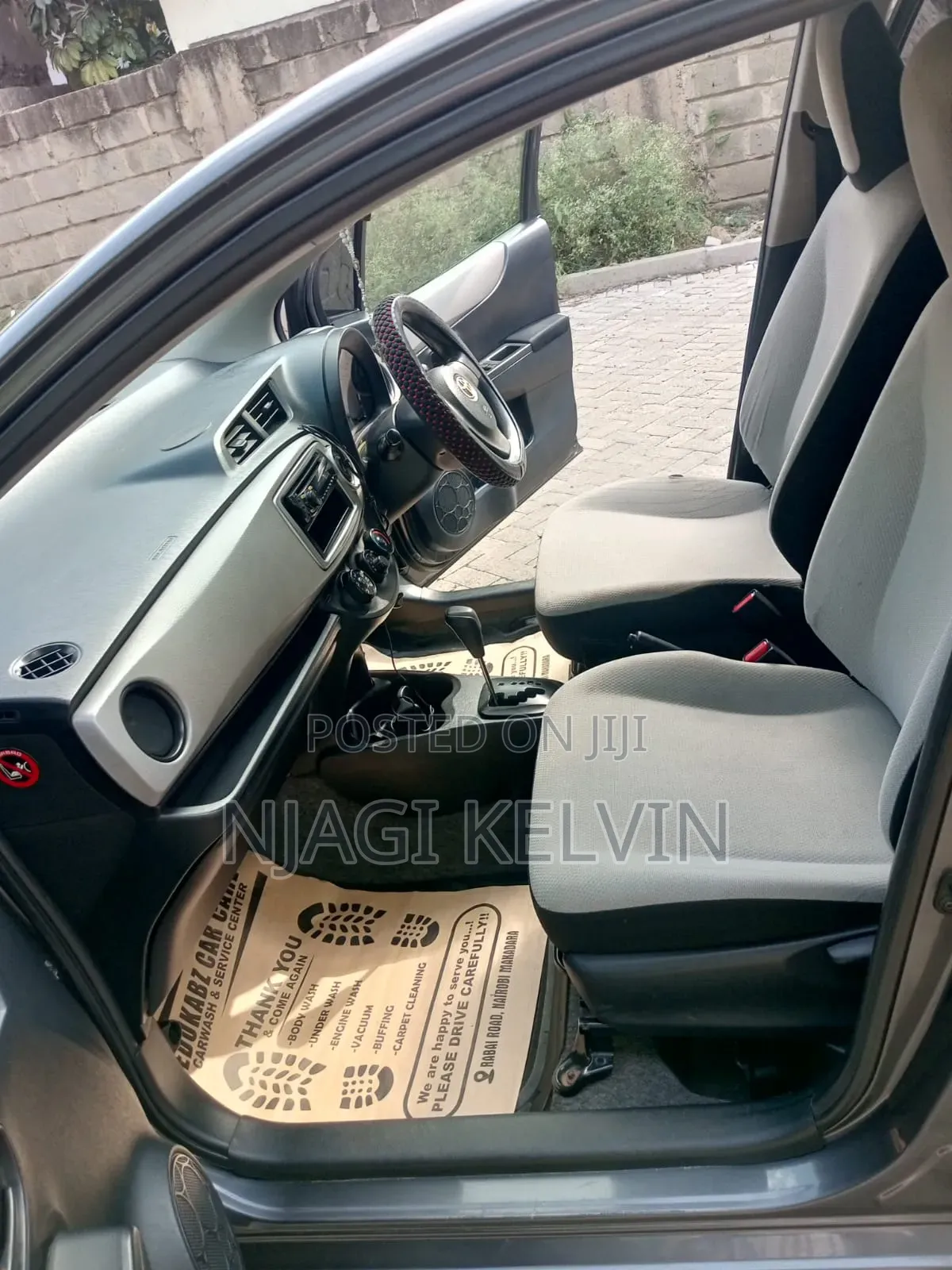 Toyota Vitz 2012 Gray