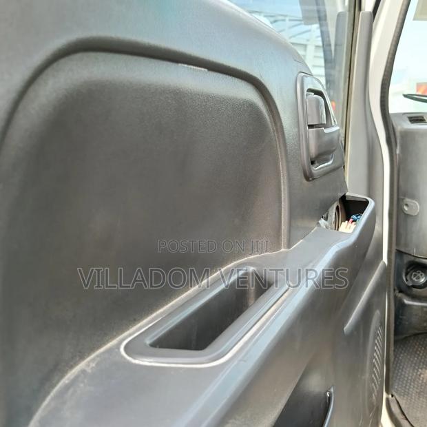 For Sale Isuzu Elf in Excellent Condition - thumbnail 12