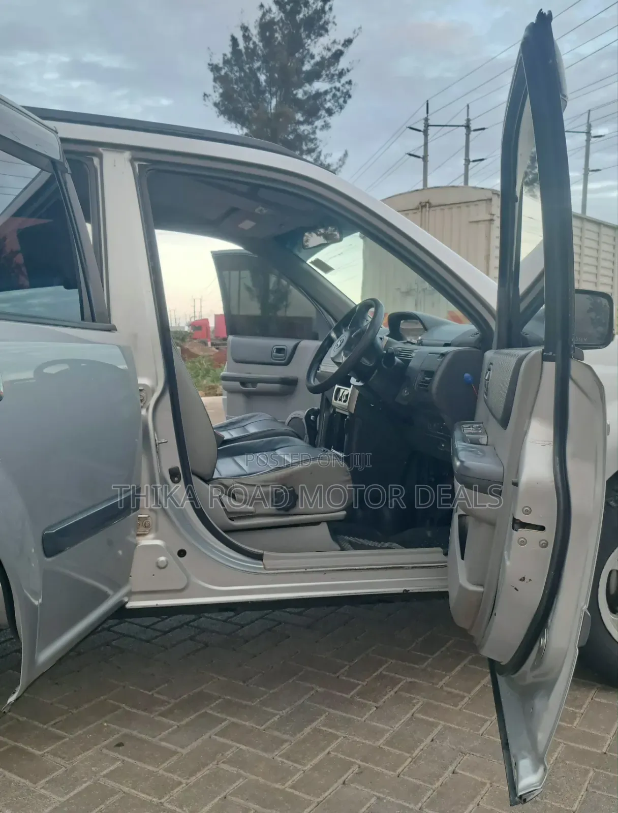 Nissan X-Trail 2004 Gray