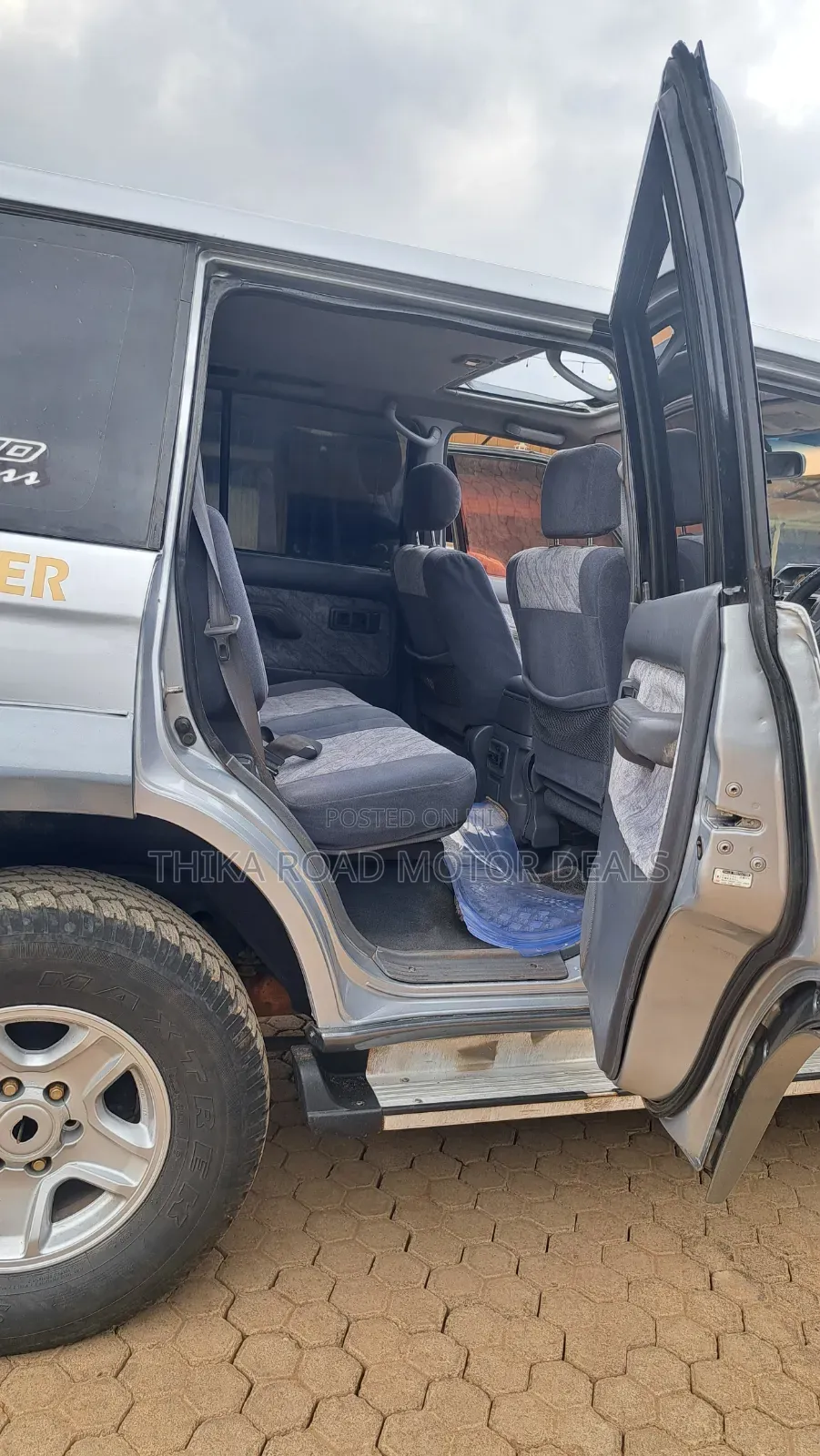 Toyota Land Cruiser Prado 1999 Gray