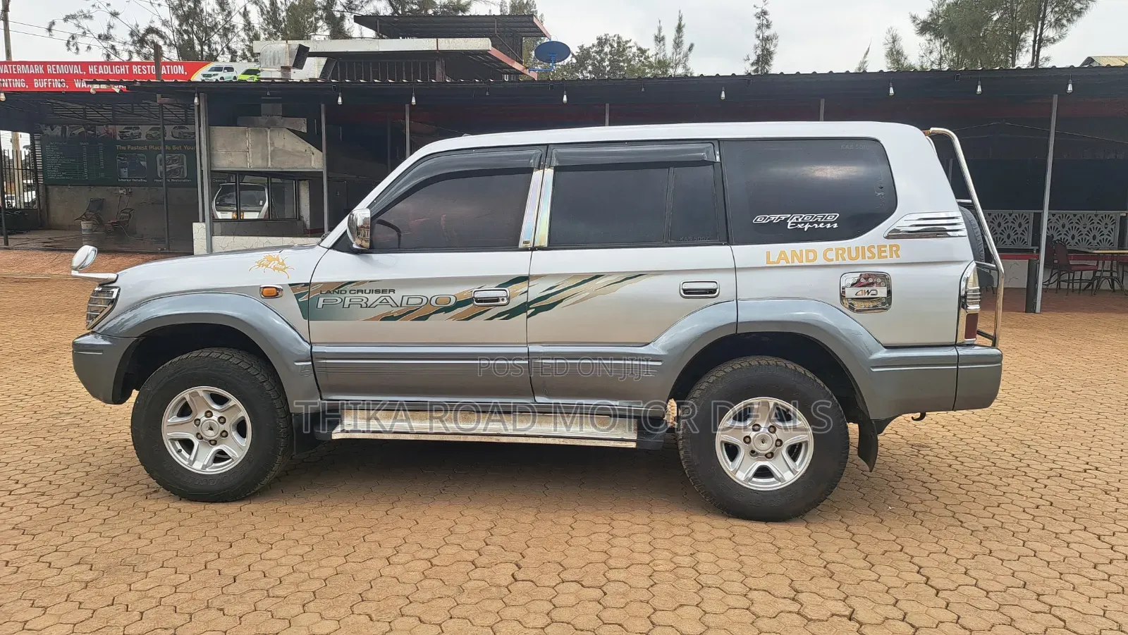 Toyota Land Cruiser Prado 1999 Gray