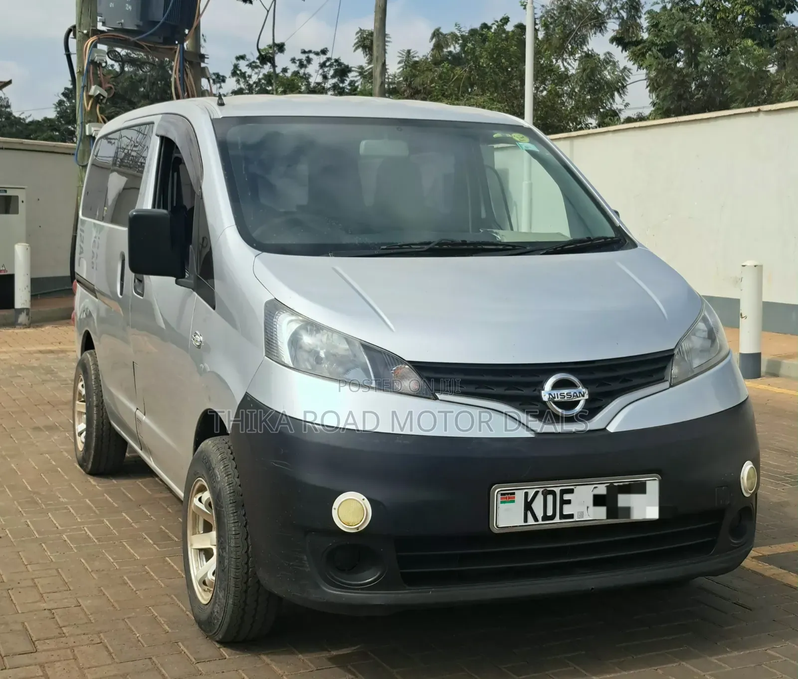 Nissan NP200 2014 Silver