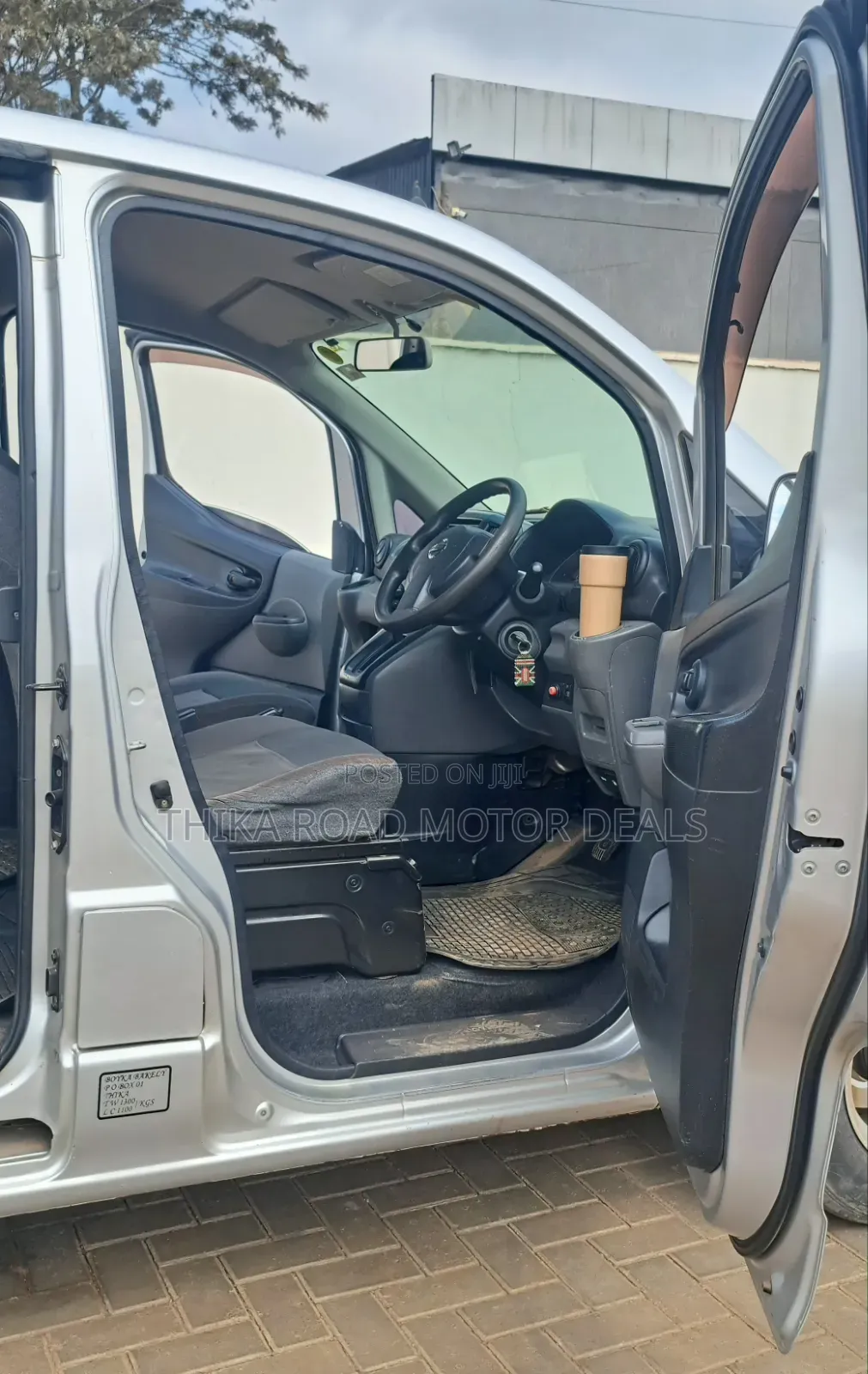Nissan NP200 2014 Silver