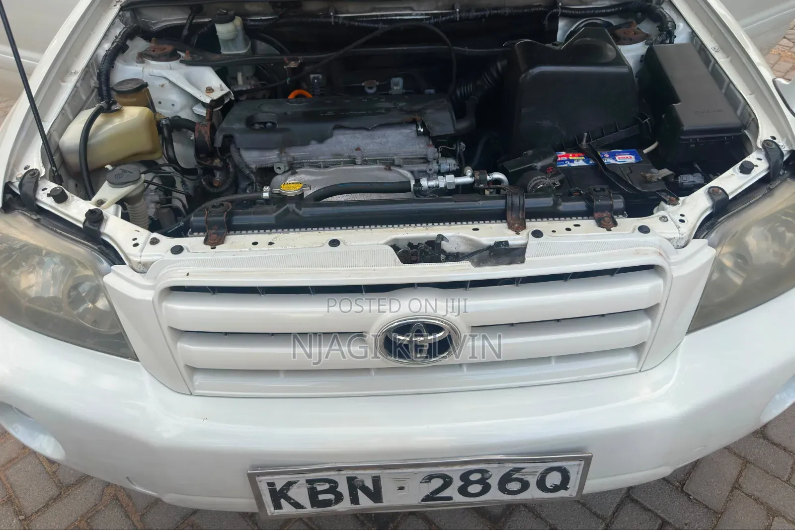 Toyota Kluger 2004 White